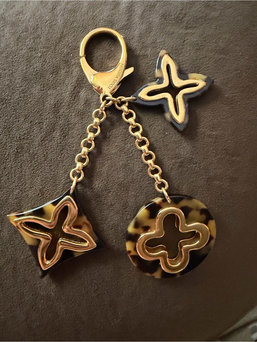 Louis Vuitton Tortoiseshell Motif Bag Key & Card Holder Charm - Brown/Gold
